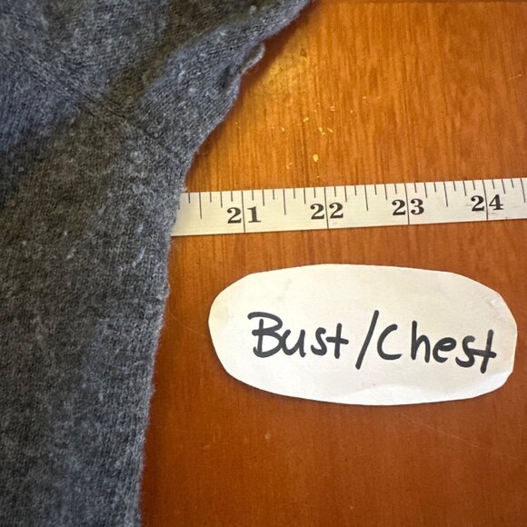 Tory Burch Gray Long Cardigan Sweater With Front Pockets & Button Closure L - Picture 5 of 8